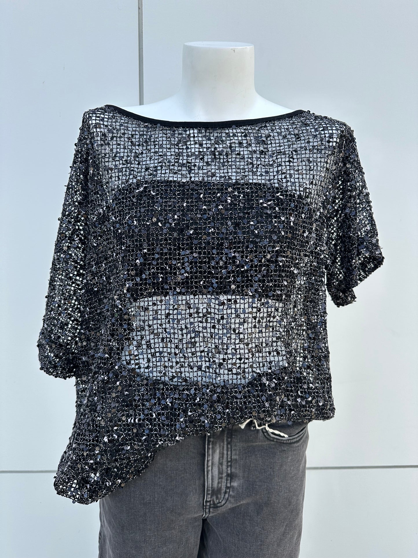 By Frankie Sequin Tee - Black by Artikle Clothing