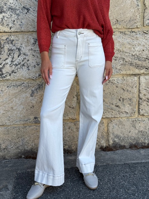 That 70s Jean - White by Artikle Clothing