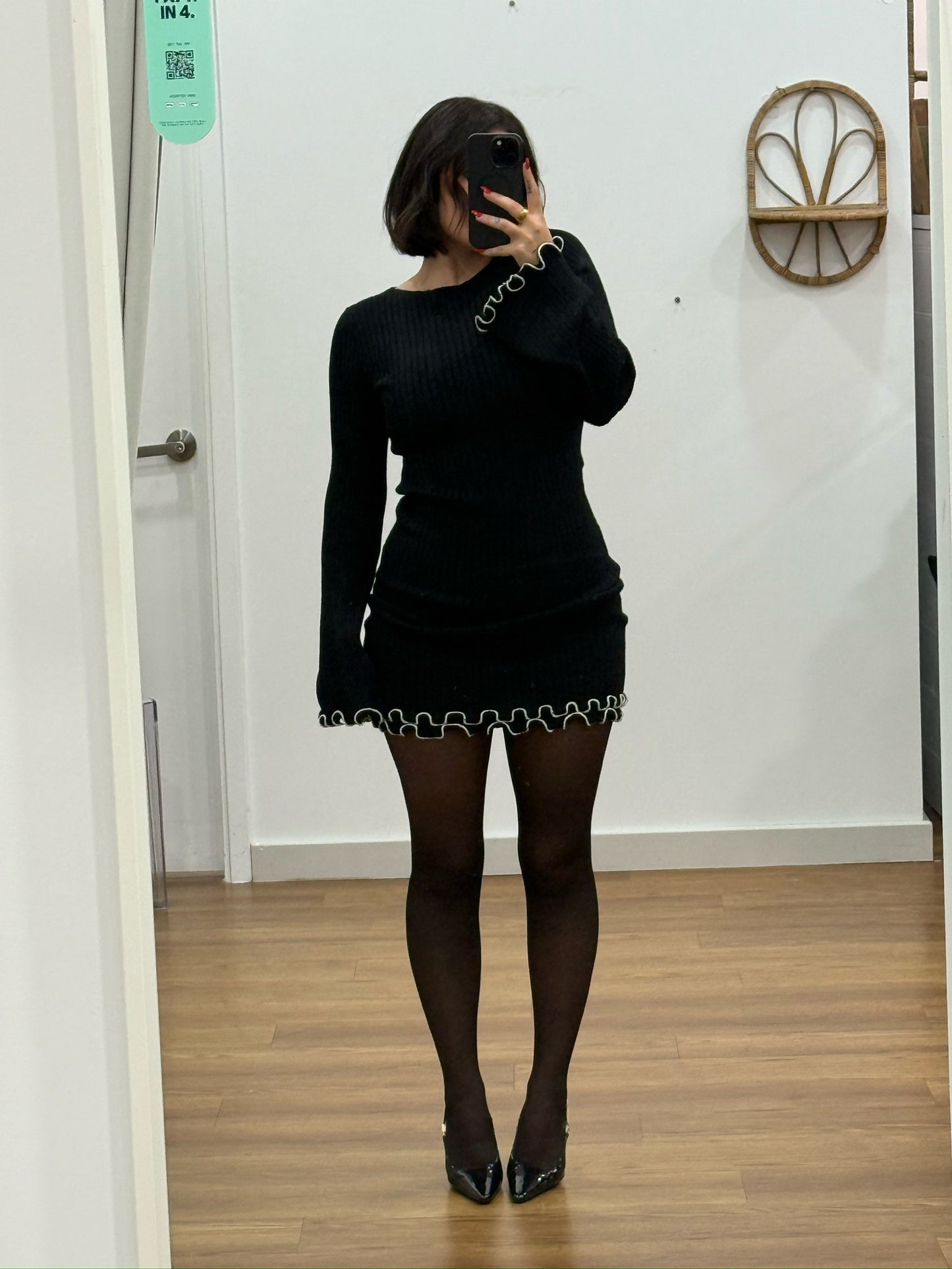 The Edge Dress - Black