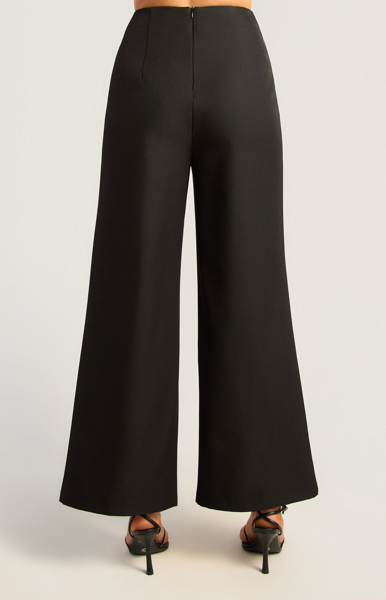 Aki Crossover Pant - Black by Artikle Clothing