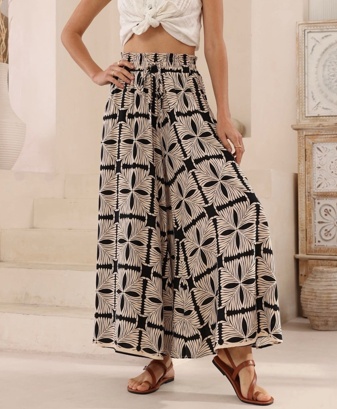 Xena Lightweight Wide Leg Pant