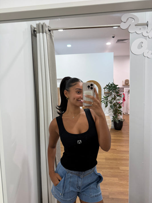 Icon Black Tank - All About Eve