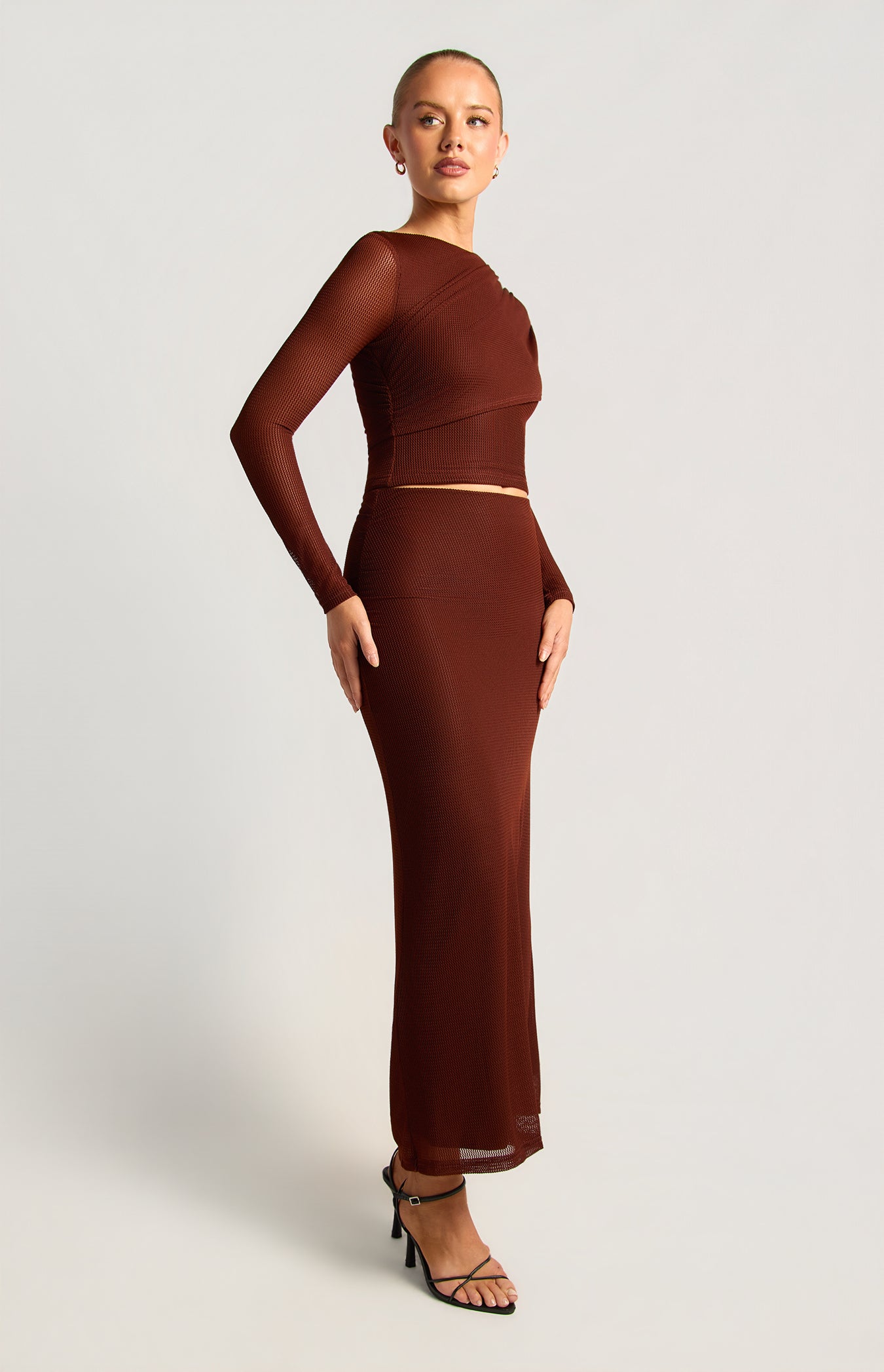 Luna Textured Mesh Set with Cape - Amber by Artikle Clothing
