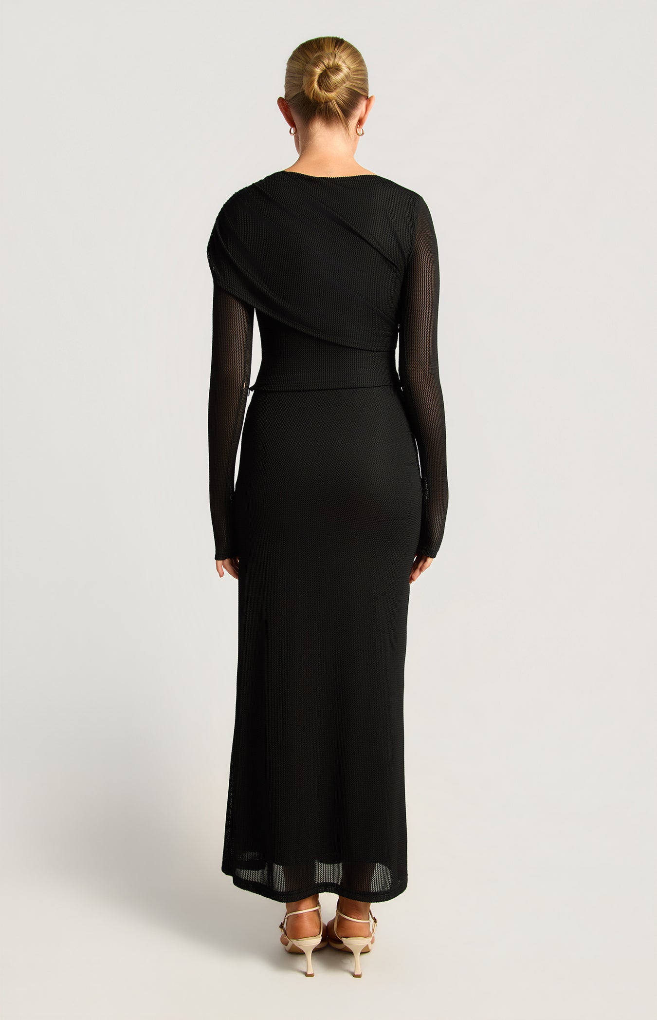 Luna Textured Mesh Set with Cape - Black by Artikle Clothing
