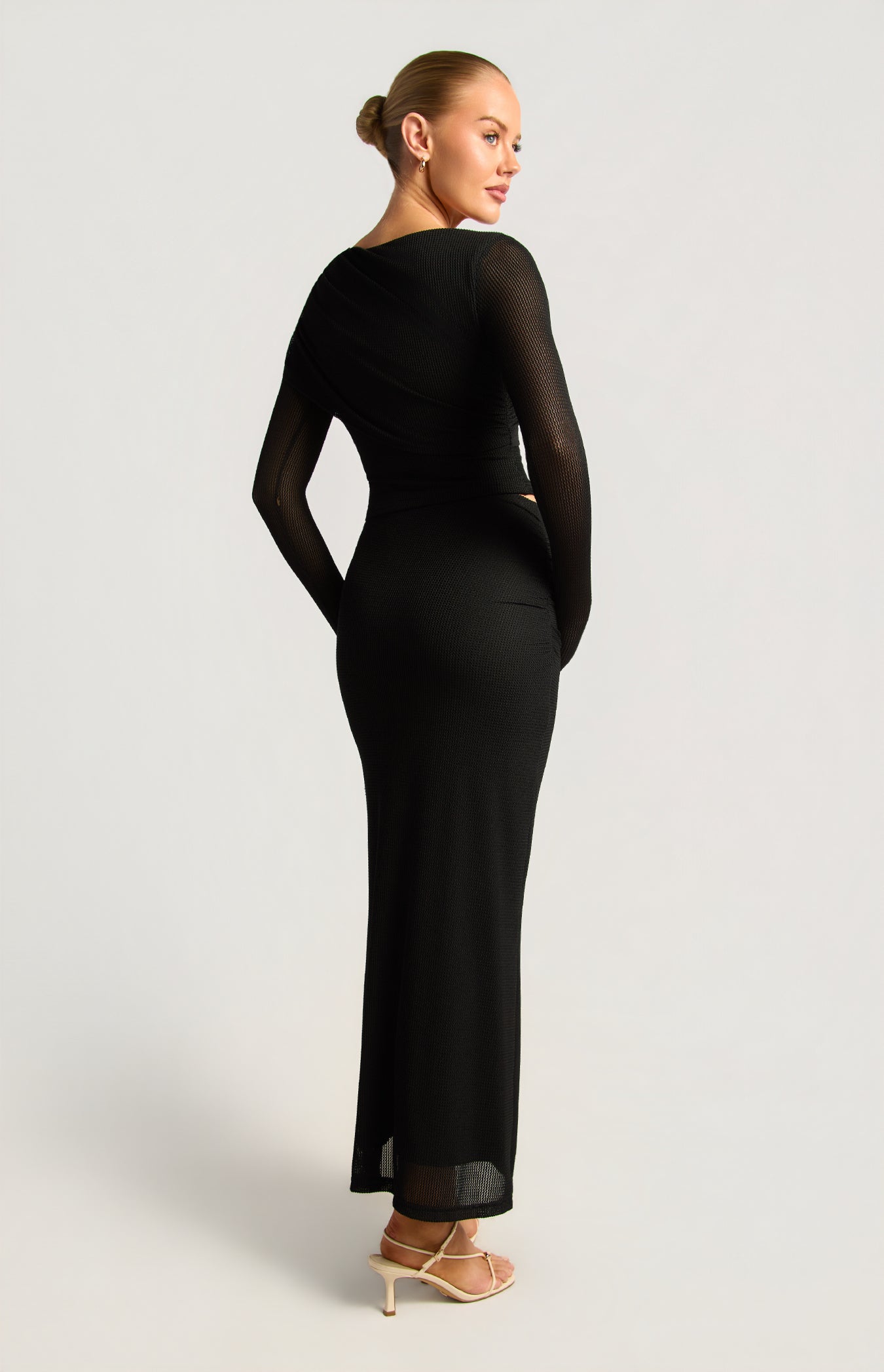 Luna Textured Mesh Set with Cape - Black by Artikle Clothing