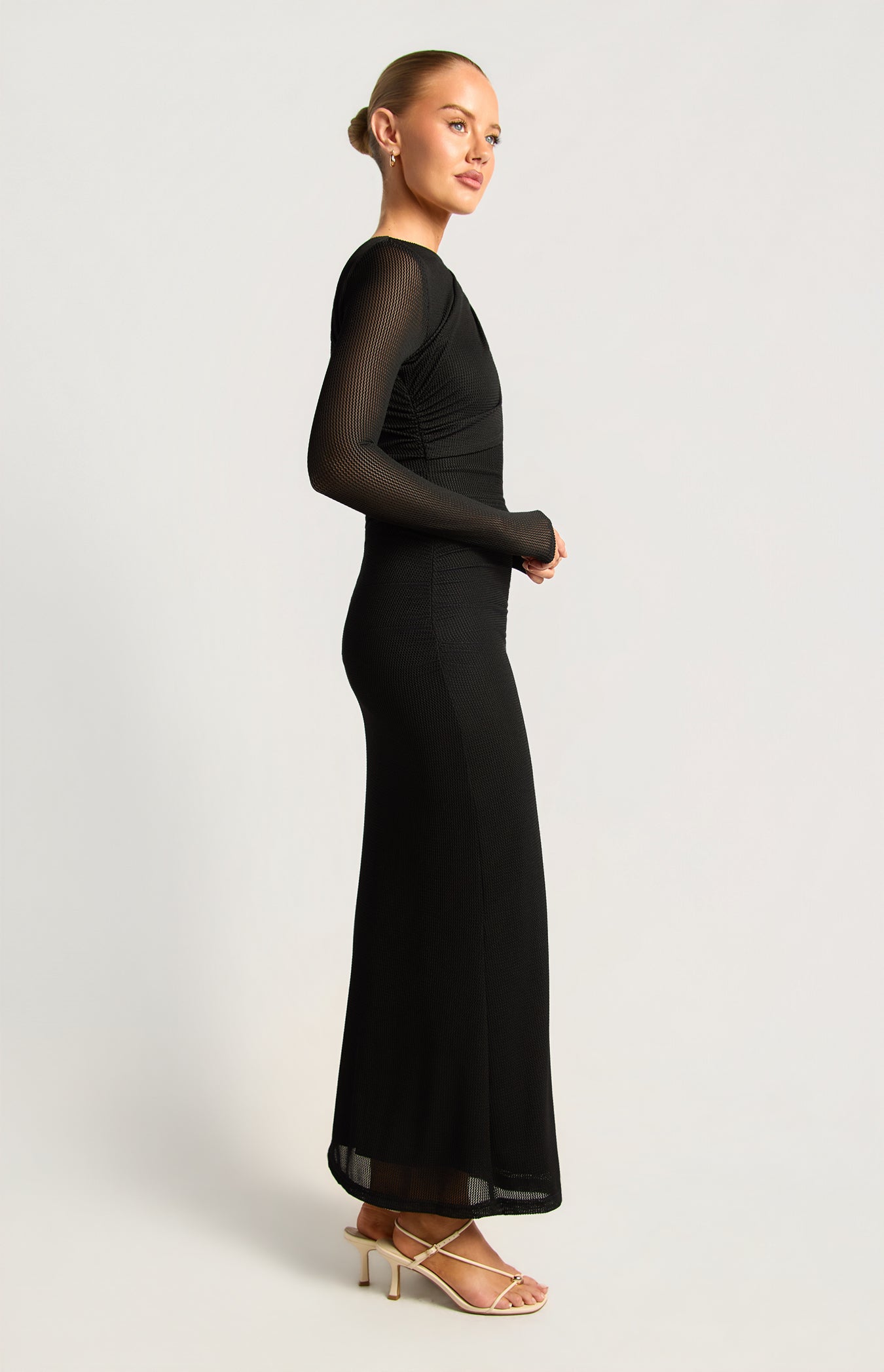 Luna Textured Mesh Set with Cape - Black by Artikle Clothing